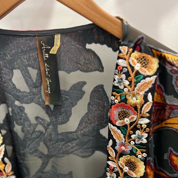 ARATTA Silent Journey French Riviera Embroidered Floral Kimono O/S - Picture 6 of 16